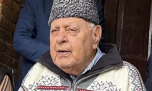 Farooq ने विदेश मंत्रालय से कश्मीरी छात्रों की सुरक्षा सुनिश्चित करने का आग्रह किया Farooq ने विदेश मंत्रालय से कश्मीरी छात्रों की सुरक्षा सुनिश्चित करने का आग्रह किया