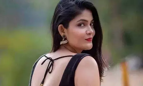 अभिनेत्री Kalpika Ganesh के खिलाफ एक और मामला दर्ज अभिनेत्री Kalpika Ganesh के खिलाफ एक और मामला दर्ज