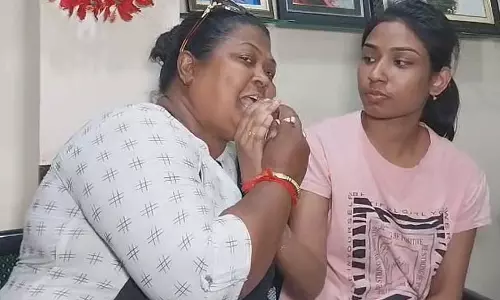 Panihati पार्षद ने बहस के बाद मधुरतापूर्वक सुलह कर ली Panihati पार्षद ने बहस के बाद मधुरतापूर्वक सुलह कर ली