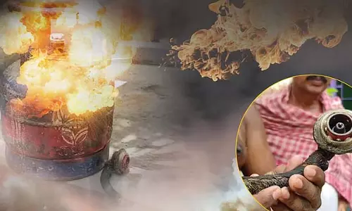 गैस सिलेंडर से लगी भीषण आग, बाल-बाल बचा परिवार