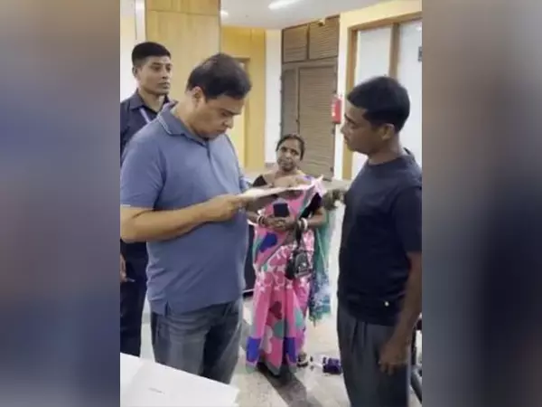 Assam CM ने कहा- अराजक तत्वों को भूमि पर अतिक्रमण करने की अनुमति नहीं दी जाएगी Assam CM ने कहा- अराजक तत्वों को भूमि पर अतिक्रमण करने की अनुमति नहीं दी जाएगी