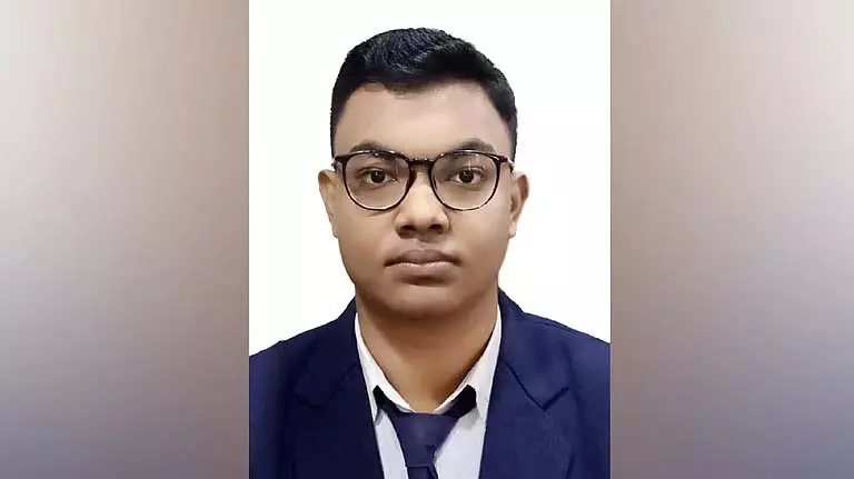 स्नेहाशीष दास ने NEET-UG में ओडिशा में टॉप किया, अखिल भारतीय स्तर पर 60वां स्थान प्राप्त किया स्नेहाशीष दास ने NEET-UG में ओडिशा में टॉप किया, अखिल भारतीय स्तर पर 60वां स्थान प्राप्त किया