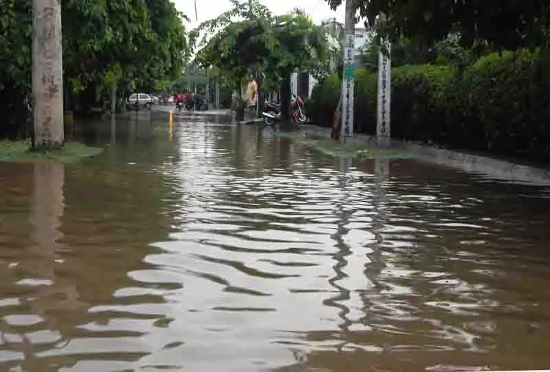 Punjab: राजनीतिक बयानबाजी और बदनामी के बीच स्थानीय मुद्दे गुम हो गए Punjab: राजनीतिक बयानबाजी और बदनामी के बीच स्थानीय मुद्दे गुम हो गए