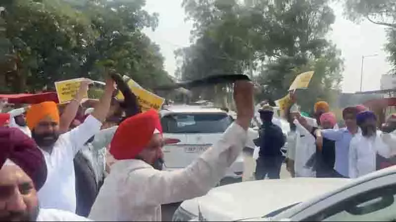 उपचुनाव से पहले हरियाणा के CM Naib Saini के लुधियाना दौरे से नाराजगी उपचुनाव से पहले हरियाणा के CM Naib Saini के लुधियाना दौरे से नाराजगी