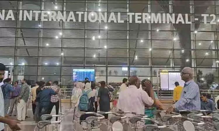 Chennai हवाई अड्डे पर कोई यात्री नहीं, 6 उड़ानें रद्द Chennai हवाई अड्डे पर कोई यात्री नहीं, 6 उड़ानें रद्द
