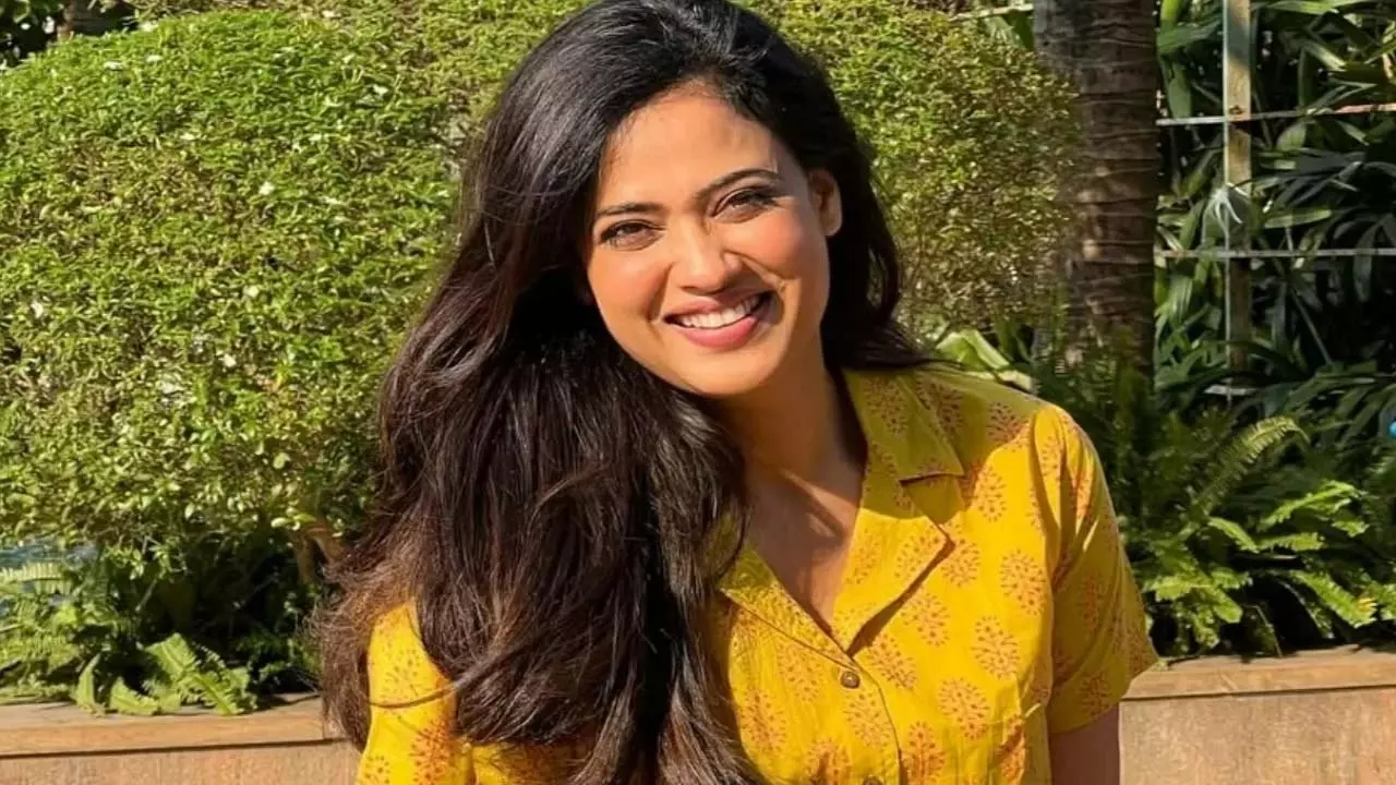 Shweta Tiwari को 12 साल की उम्र में मिली पहली तनख्वाह, जानकर रह जाएंगे दंग Shweta Tiwari को 12 साल की उम्र में मिली पहली तनख्वाह, जानकर रह जाएंगे दंग