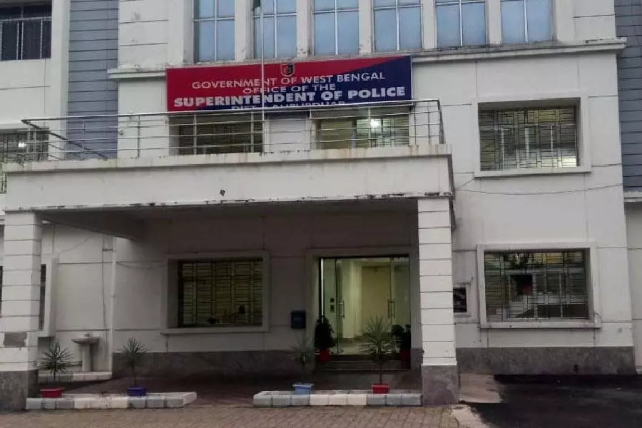 अपराध नियंत्रण और सामुदायिक प्रयासों में Alipurduar पुलिस को राज्य स्तर पर सर्वश्रेष्ठ माना गया अपराध नियंत्रण और सामुदायिक प्रयासों में Alipurduar पुलिस को राज्य स्तर पर सर्वश्रेष्ठ माना गया