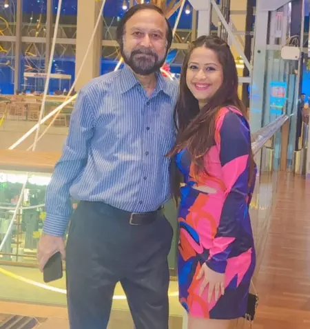 फादर्स डे पर बॉलीवुड की खूबसूरत अभिनेत्रियों ने शेयर की खूबसूरत यादें फादर्स डे पर बॉलीवुड की खूबसूरत अभिनेत्रियों ने शेयर की खूबसूरत यादें