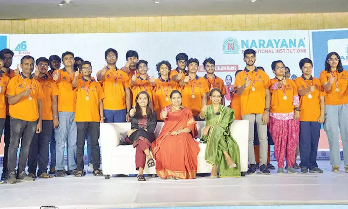 नारायणा इंस्टिट्यूशंस ने NEET 2025 में शीर्ष रैंक हासिल की नारायणा इंस्टिट्यूशंस ने NEET 2025 में शीर्ष रैंक हासिल की