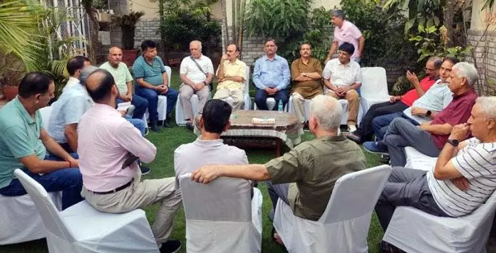 नरसंहार और अलग मातृभूमि की स्थापना के मुद्दों को संबोधित करना मुख्य मुद्दे: KP नरसंहार और अलग मातृभूमि की स्थापना के मुद्दों को संबोधित करना मुख्य मुद्दे: KP