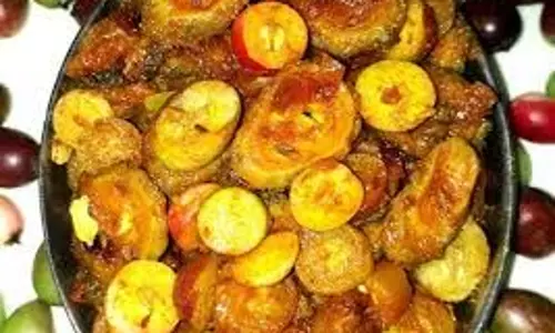 Karonde ki Sabzi Recipe: कुछ ही समय में बनकर तैयार हो जाती है खट्टी-मीठी करोंदे की सब्जी