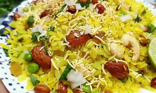 Dry Fruits Poha:  स्वाद और सेहत दोनों में हिट