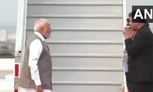 साइप्रस के लिए रवाना हुए पीएम मोदी, वीडियो