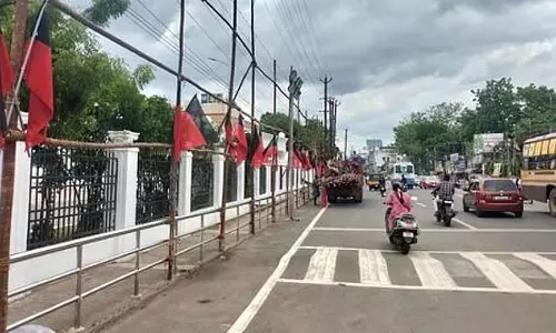 CM आज तंजावुर का दौरा करेंगे: उन्होंने कब्र से पानी छोड़ा CM आज तंजावुर का दौरा करेंगे: उन्होंने कब्र से पानी छोड़ा