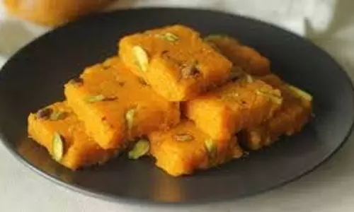 Recipe: आम और नारियल की बर्फी