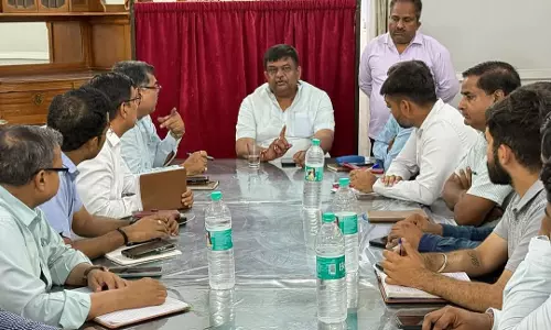Alwar में वन मंत्री संजय शर्मा की समीक्षा बैठक, सुचारू बिजली आपूर्ति के दिए निर्देश