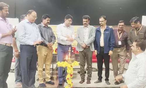 विद्यार्थियों में मूल्यों का संचार करें : Prabhu विद्यार्थियों में मूल्यों का संचार करें : Prabhu