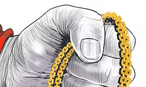Coimbatore हाईवे पर केरल के जौहरी को बंधक बनाकर 1.25 किलो सोने की छड़ें लूट लीं