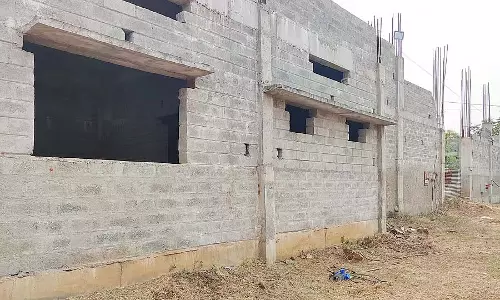धन की कमी: इनडोर स्टेडियम का काम रुका धन की कमी: इनडोर स्टेडियम का काम रुका
