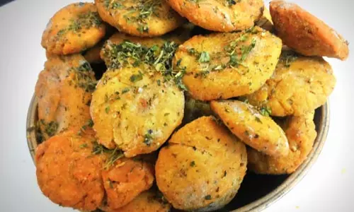 Recipe - राजस्थान की पसंदीदा नमकीन मठरी