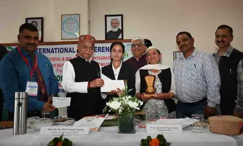 पारंपरिक ज्ञान के साथ एआई को एकीकृत करें: Guv to scientists पारंपरिक ज्ञान के साथ एआई को एकीकृत करें: Guv to scientists