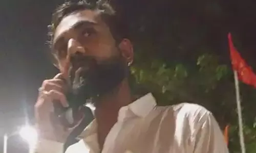 चावल तस्कर धमका रहा व्यापारी को, दुर्ग पुलिस से शिकायत चावल तस्कर धमका रहा व्यापारी को, दुर्ग पुलिस से शिकायत