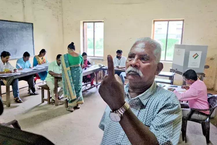 Kerala  विधानसभा चुनाव के लिए आवासीय क्षेत्रों में अधिक मतदान केंद्र स्थापित करेगा
