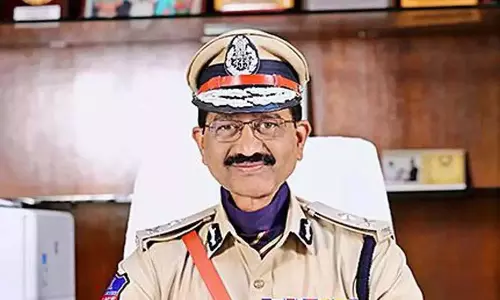 SIT ने 300 अज्ञात प्रोफाइल पर प्रभाकर से पूछताछ की