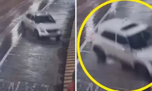 Mumbai : फिर दो बड़े हादसे, कोस्टल रोड और लोकल ट्रेन ने ली जान