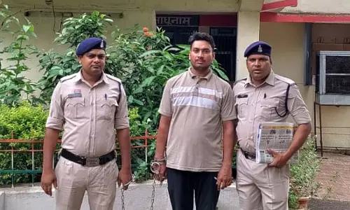 फर्जी खुफिया अधिकारी रायपुर में गिरफ्तार, पुलिस ने बताया - कर क्या रहा था...