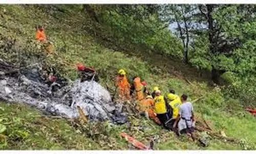 उत्तराखंड में हेलीकॉप्टर दुर्घटनाग्रस्त, सातों की मौत