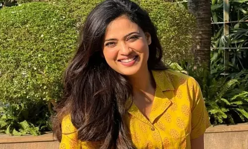 Shweta Tiwari को 12 साल की उम्र में मिली पहली तनख्वाह, जानकर रह जाएंगे दंग Shweta Tiwari को 12 साल की उम्र में मिली पहली तनख्वाह, जानकर रह जाएंगे दंग