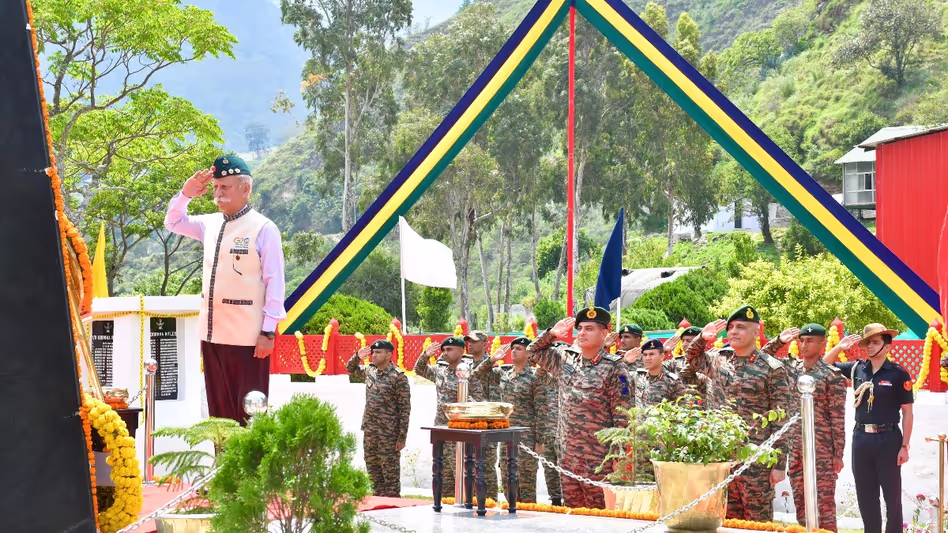 Arunachal : गजराज कोर ने टेंगा सैन्य स्टेशन पर पूर्व सैनिकों की भव्य रैली आयोजित की Arunachal : गजराज कोर ने टेंगा सैन्य स्टेशन पर पूर्व सैनिकों की भव्य रैली आयोजित की
