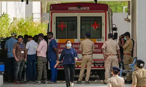 विमान हादसा: पूर्व सीएम विजय रूपाणी समेत 42 शवों की DNA जांच से हुई पहचान विमान हादसा: पूर्व सीएम विजय रूपाणी समेत 42 शवों की DNA जांच से हुई पहचान