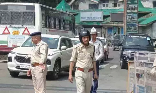 Traffic control: शिमला पुलिस ने प्रबंधन बढ़ाया Traffic control: शिमला पुलिस ने प्रबंधन बढ़ाया