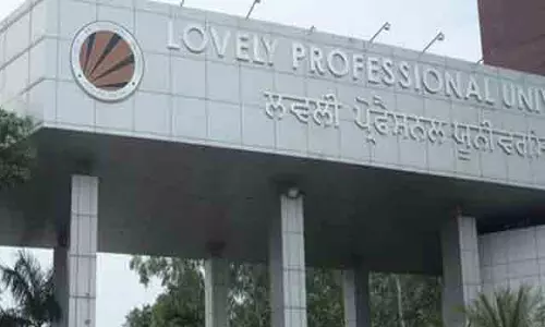 LPU ने शिक्षकों के बच्चों के लिए छात्रवृत्ति की घोषणा की LPU ने शिक्षकों के बच्चों के लिए छात्रवृत्ति की घोषणा की