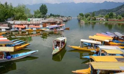 Kashmir में पर्यटन को पूरा समर्थन देंगे ट्रैवल एजेंट्स संगठन Kashmir में पर्यटन को पूरा समर्थन देंगे ट्रैवल एजेंट्स संगठन