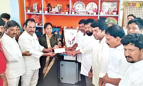 Andhra : पवन कल्याण ने बहादुर जवान के परिवार को 25 लाख रुपये दान किए