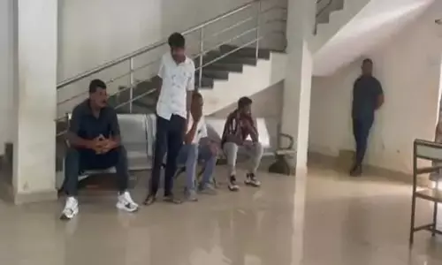 बाउंसर अपहरण करने पहुंचे थे हुए गिरफ्तार, दंतेवाड़ा में ग्रामीणों ने पकड़ा