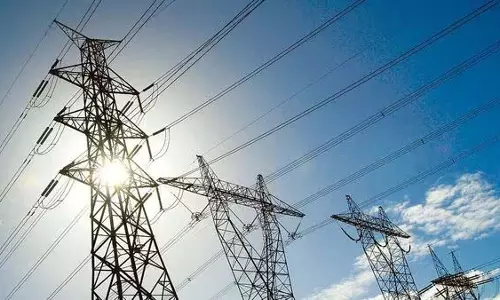 नेपाल ने भारतीय विद्युत ग्रिड के माध्यम से बांग्लादेश को बिजली का निर्यात नेपाल ने भारतीय विद्युत ग्रिड के माध्यम से बांग्लादेश को बिजली का निर्यात