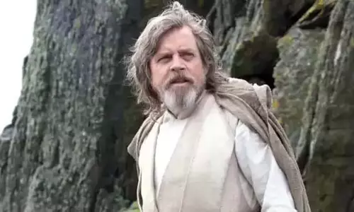 Mark Hamill ने पुष्टि की कि ल्यूक स्काईवॉकर मर चुका है