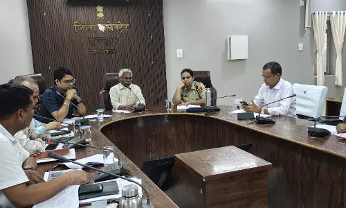 Jaipur: जल संरक्षण को लेकर प्रभारी मंत्री गंभीर, अभियान को जनआंदोलन बनाने पर बल Jaipur: जल संरक्षण को लेकर प्रभारी मंत्री गंभीर, अभियान को जनआंदोलन बनाने पर बल