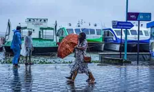 केरल में 18 जून तक भारी बारिश की संभावना, IMD ने पांच जिलों के लिए रेड अलर्ट जारी किया केरल में 18 जून तक भारी बारिश की संभावना, IMD ने पांच जिलों के लिए रेड अलर्ट जारी किया