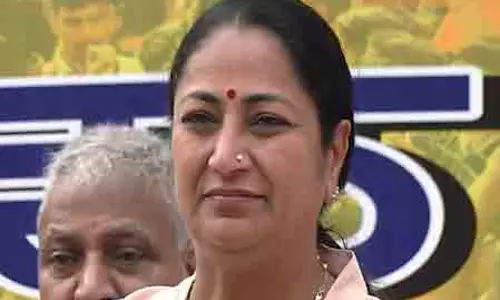 दिल्ली की CM Rekha Gupta ने पंजाब में केजरीवाल के खिलाफ खोला मोर्चा दिल्ली की CM Rekha Gupta ने पंजाब में केजरीवाल के खिलाफ खोला मोर्चा