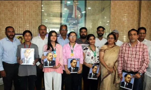 Jammu: बाबू मिल्खी राम की जयंती पर दलित महापुरुषों को श्रद्धांजलि अर्पित की Jammu: बाबू मिल्खी राम की जयंती पर दलित महापुरुषों को श्रद्धांजलि अर्पित की