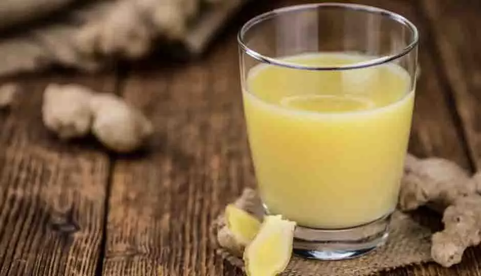 Amla-Ginger Juice: इम्युनिटी बढ़ाने के अलावा कई मोर्चों पर शरीर का ख्याल रखता है यह हेल्दी ड्रिंक Amla-Ginger Juice: इम्युनिटी बढ़ाने के अलावा कई मोर्चों पर शरीर का ख्याल रखता है यह हेल्दी ड्रिंक