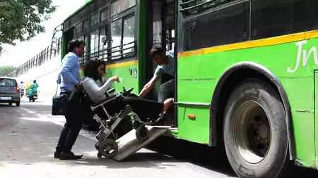 बसों और मेट्रो में व्हीलचेयर के लिए स्थान अनिवार्य: नए मसौदा दिशानिर्देश जारी बसों और मेट्रो में व्हीलचेयर के लिए स्थान अनिवार्य: नए मसौदा दिशानिर्देश जारी