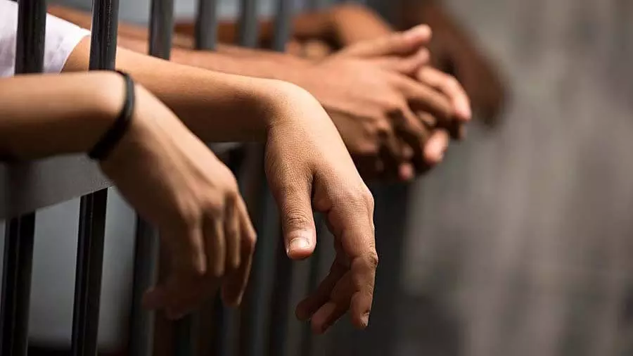 Mumbai : डुप्लीकेट चाबी का इस्तेमाल कर वडाला में स्कूटर चोरी करने के आरोप में युवक गिरफ्तार Mumbai : डुप्लीकेट चाबी का इस्तेमाल कर वडाला में स्कूटर चोरी करने के आरोप में युवक गिरफ्तार