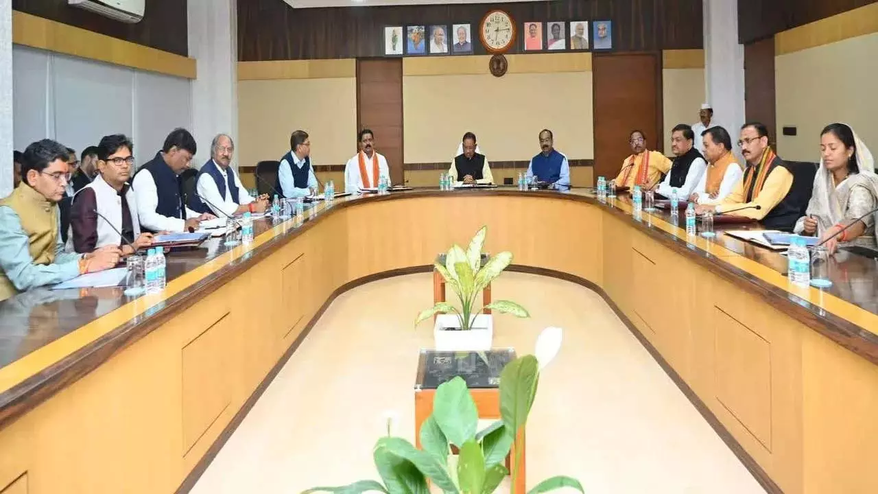 विष्णुदेव साय कुछ देर में लेंगे कैबिनेट मीटिंग विष्णुदेव साय कुछ देर में लेंगे कैबिनेट मीटिंग