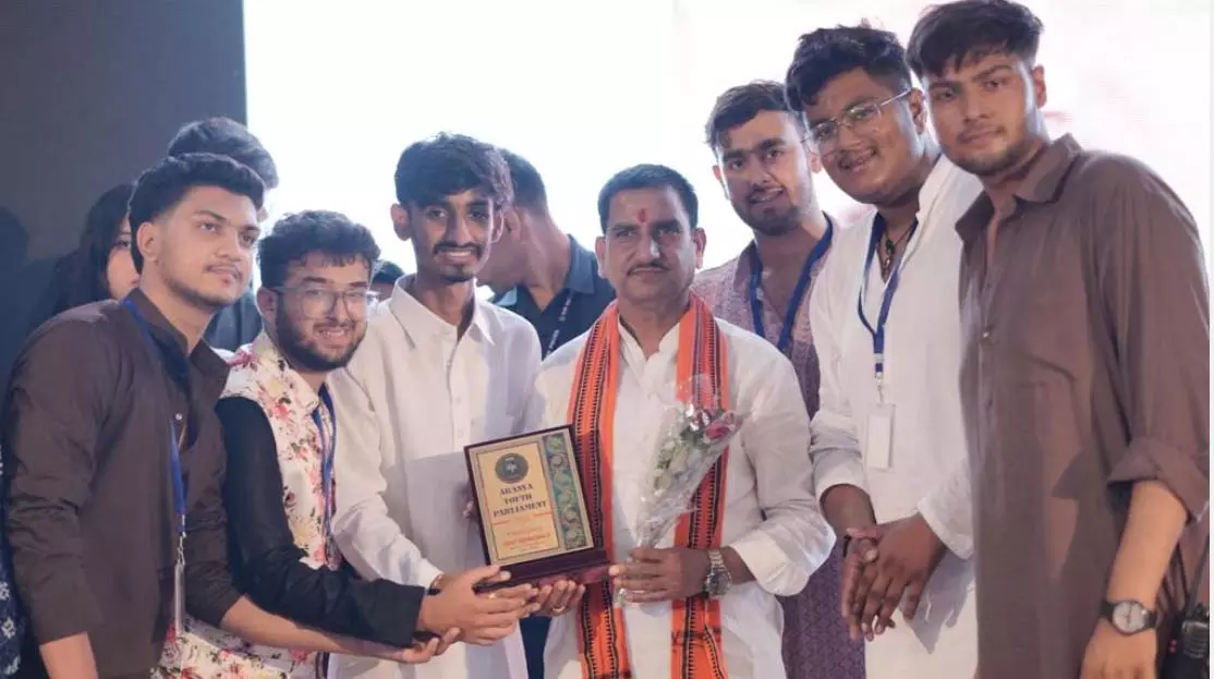 आज के युवा बदलाव के वाहक : तोखन साहू आज के युवा बदलाव के वाहक : तोखन साहू